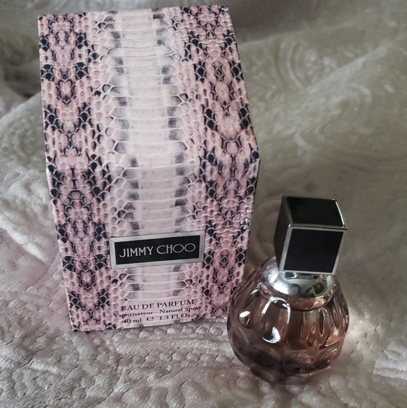 JIMMY CHOO EAU DE PARFUM 1.3 oz - Picture 3 of 3